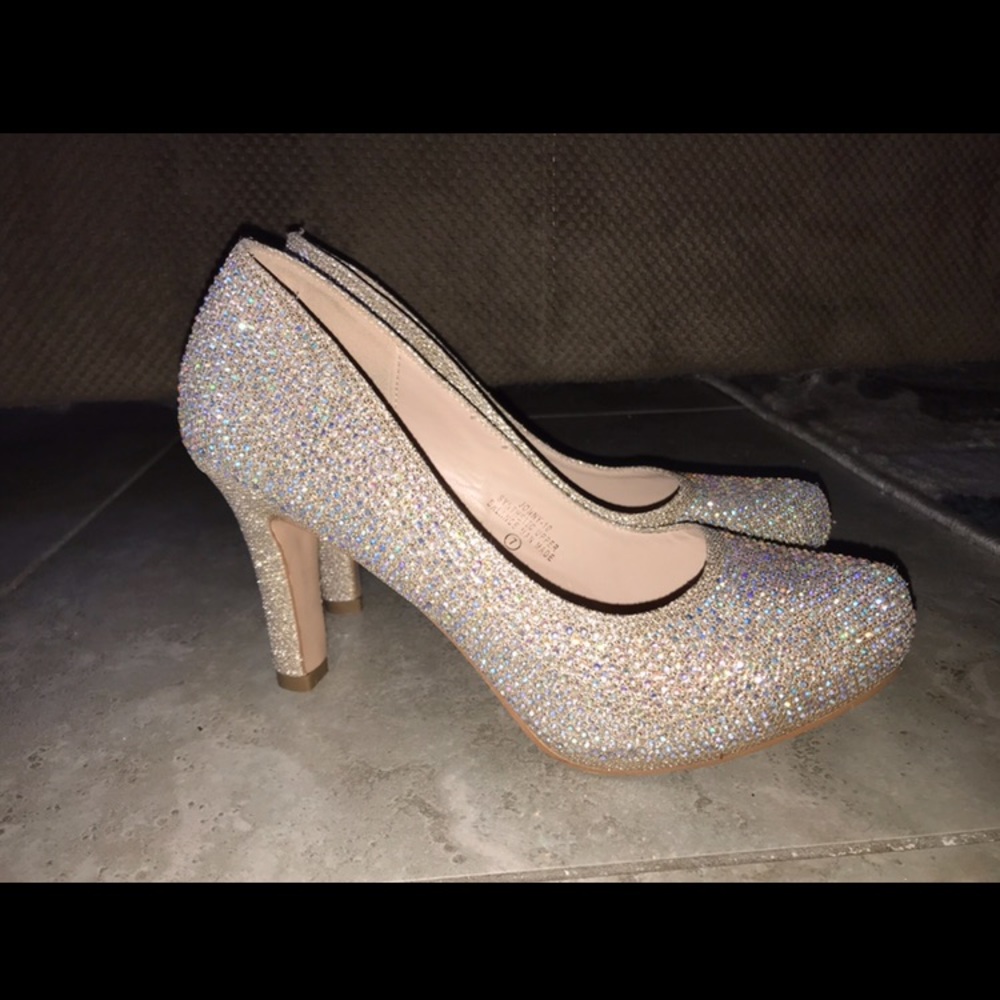 Sparkly De Blossom Collection heels